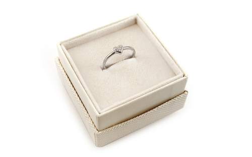 Briliantový zásnubní prsten z bílého zlata se srdíčkem 0,030 ct - RSBR021A - v krabičce