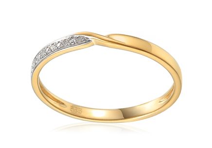 Něžný zlatý briliantový prsten 0.010 ct