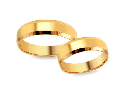 Zlaté snubní prstýnky, šířka 4,5 mm